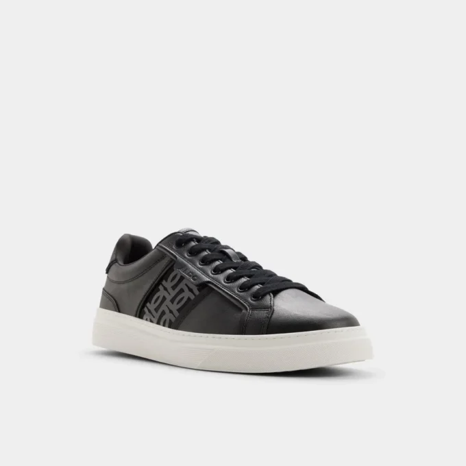 Adidași Courtline cu talpă joasă, talpă Cup