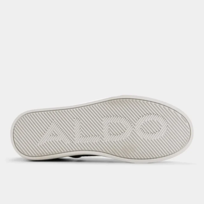 Adidași Courtline cu talpă joasă, talpă Cup