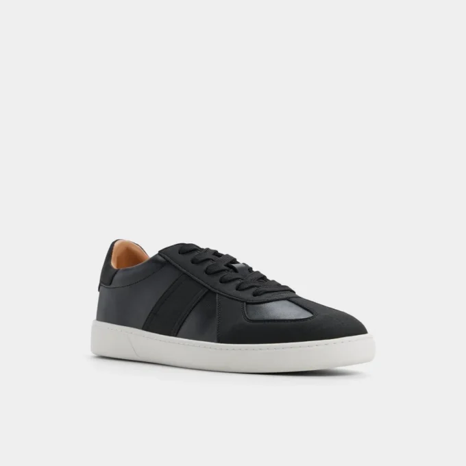 Adidași joși Fender