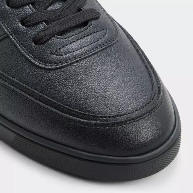 Adidași joși Whirl