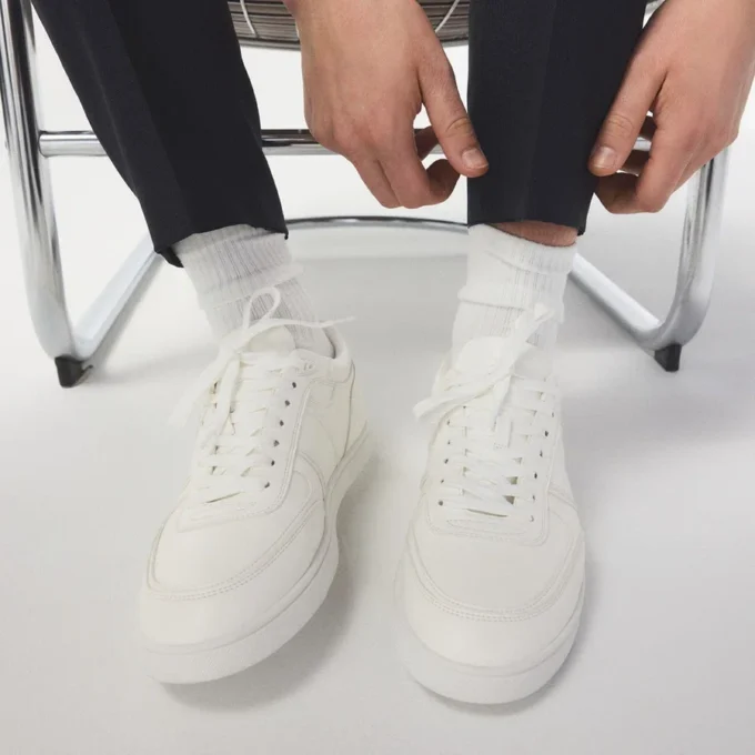 Adidași joși Whirl