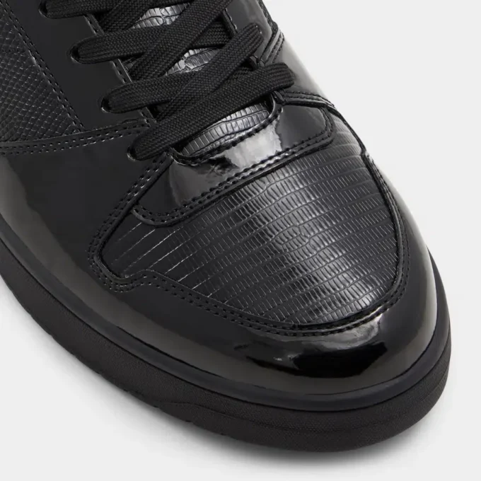 Adidași Zethan cu talpă joasă, talpă Cup Adidași Zethan cu talpă joasă, talpă Cup