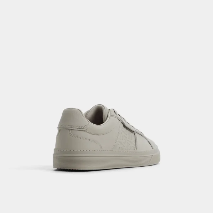 Ccourtline Adidași cu talpă joasă