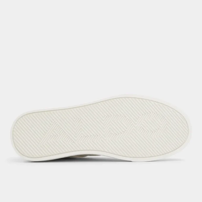 Adidași Courtline cu talpă joasă, talpă Cup