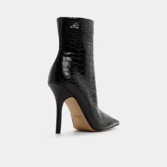 Ghete Eoweaveth, toc stiletto