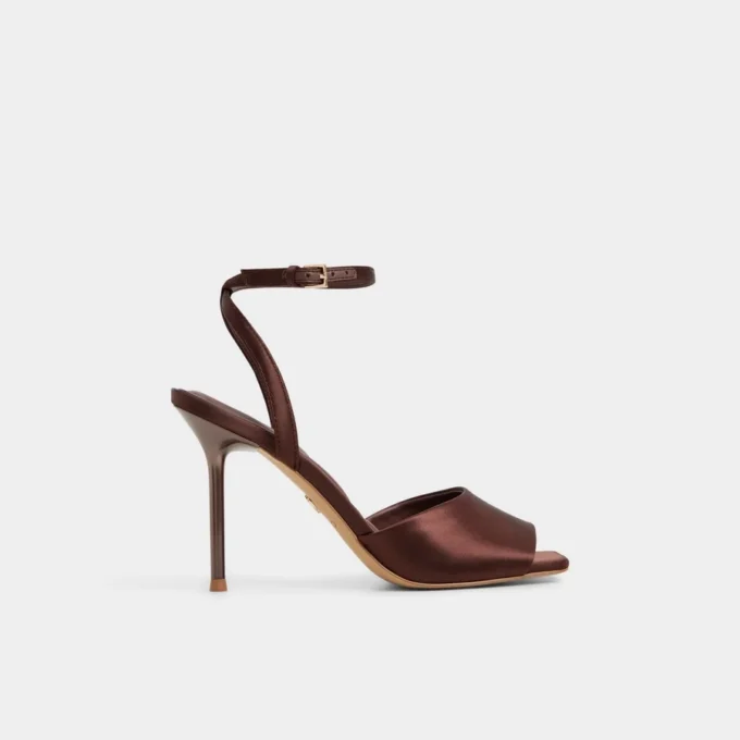Kaiasien Sandale cu toc și curele, toc stiletto Kaiasien Sandale cu toc și curele, toc stiletto