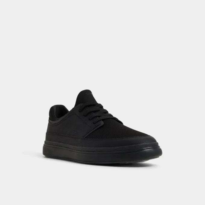 Kurtis Adidași cu talpă joasă, talpă cupă Kurtis Adidași cu talpă joasă, talpă cupă