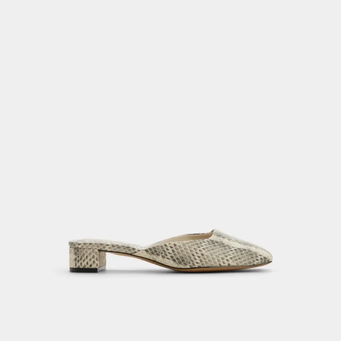 Lannah Mule, toc gros