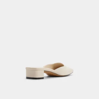 Lannah Mule, toc gros