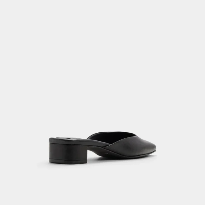 Lannah Mule, toc gros