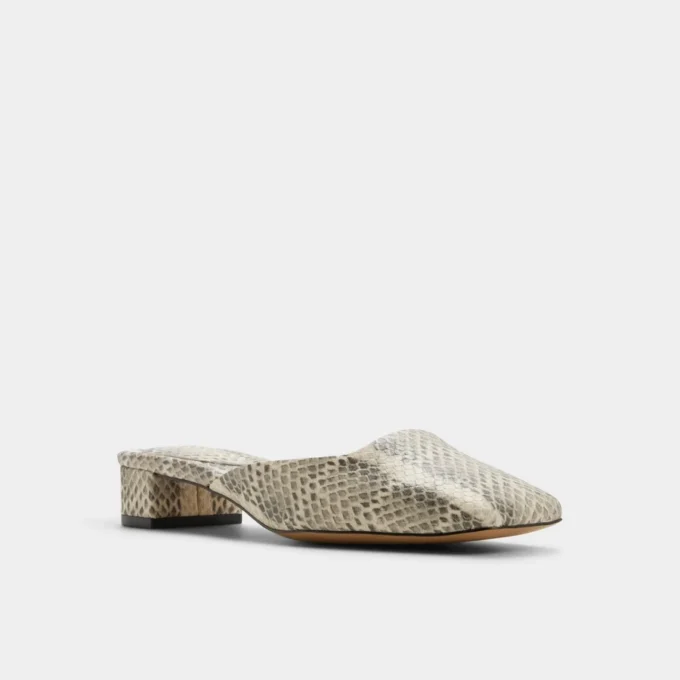 Lannah Mule, toc gros