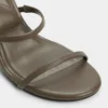 Mule cu toc Avelinda