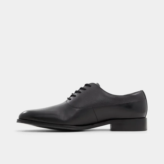 Pantofi Oxford eleganți