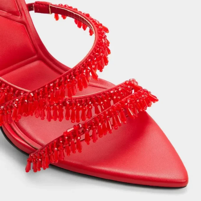 Sandale cu toc și curele în stil Flaming, toc stiletto Sandale cu toc și curele în stil Flaming, toc stiletto