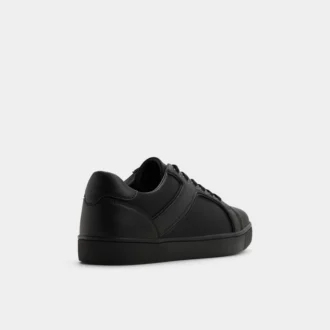 Suitsneaker Adidași cu talpă joasă